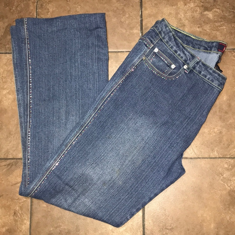 Women’s Embellished Stretch Jeans